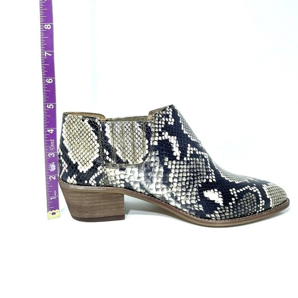 Madewell Western Bootie in Snake Embossed Leather 71/2 Chelsea Low Heel New - Picture 6 of 9